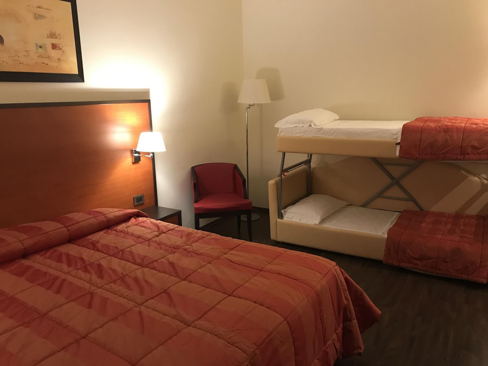 Gullo Hotel Acconia Екстериор снимка