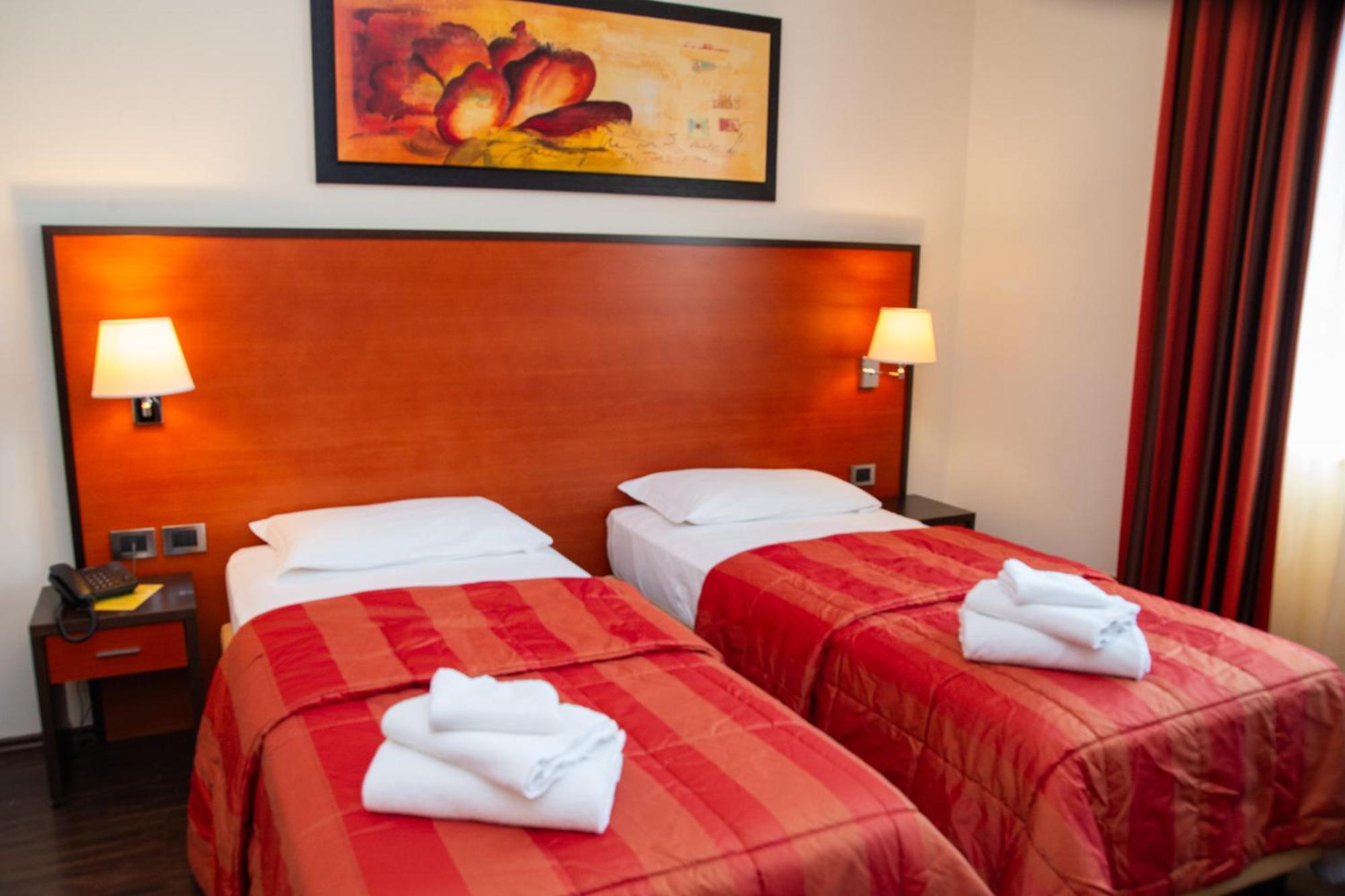 Gullo Hotel Acconia Екстериор снимка
