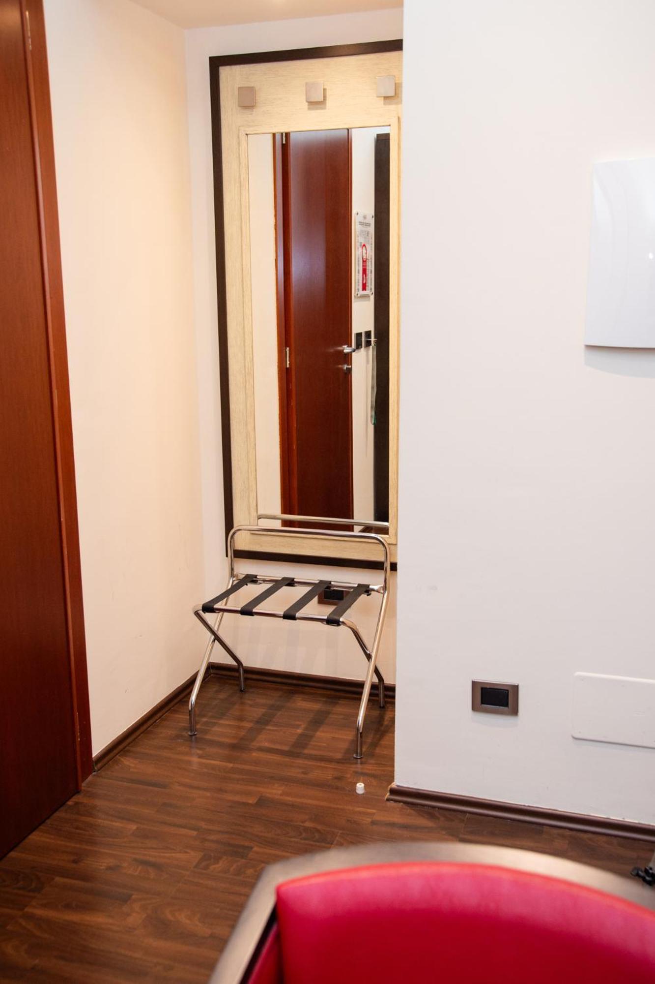 Gullo Hotel Acconia Екстериор снимка