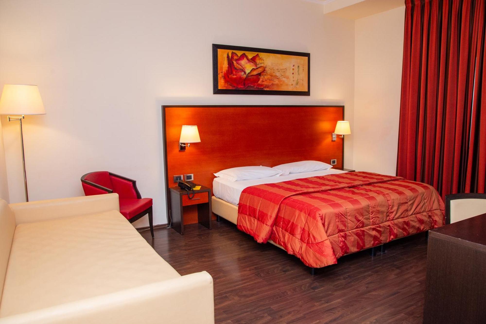 Gullo Hotel Acconia Екстериор снимка